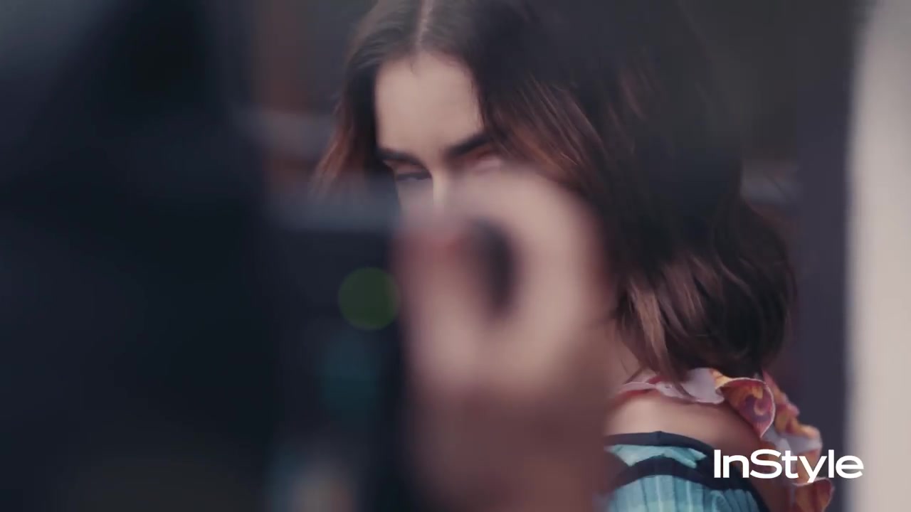 How_Lily_Collins_Fell_in_Love_With_Her_Brows___InStyle_162.jpg