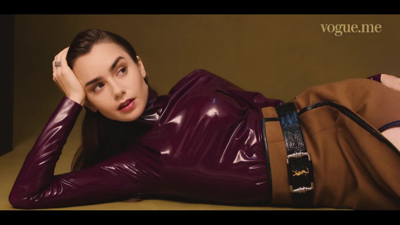 Lily_Collins_Talks_Her_Favorite_Fashion_Moments_During_Her_First_Vogue_Cover_Shoot___Vogue_Arabia_055.jpg Lily_Collins_Talks_Her_Favorite_Fashion_Moments_During_Her_First_Vogue_Cover_Shoot___Vogue_Arabia_055.jpg