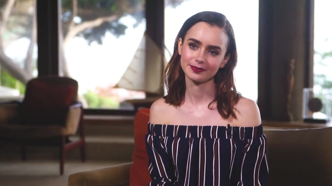 Lily_Collins__016.jpg Lily_Collins__016.jpg