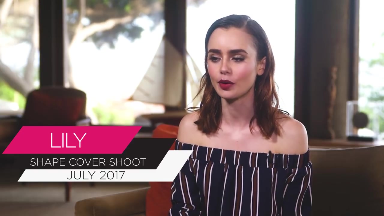 Lily_Collins__034.jpg