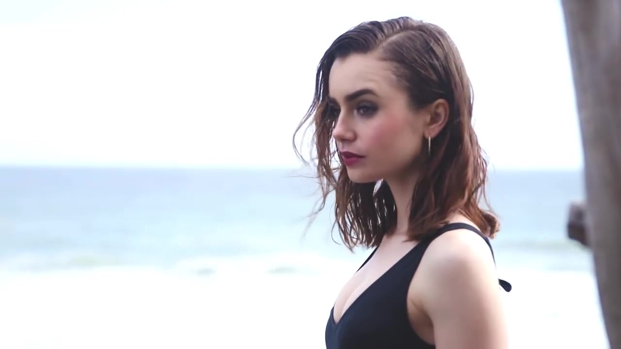 Lily_Collins__115.jpg