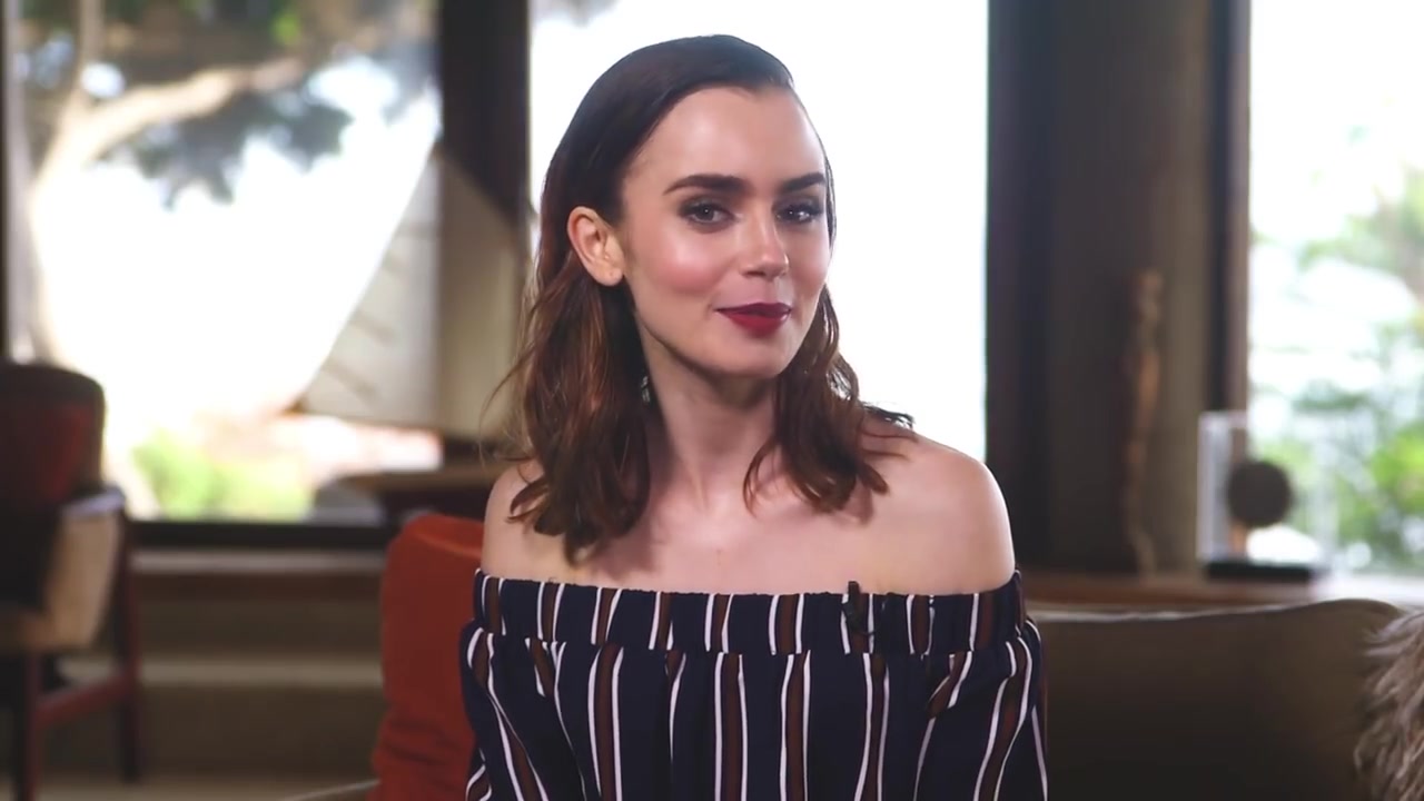 Lily_Collins__188.jpg