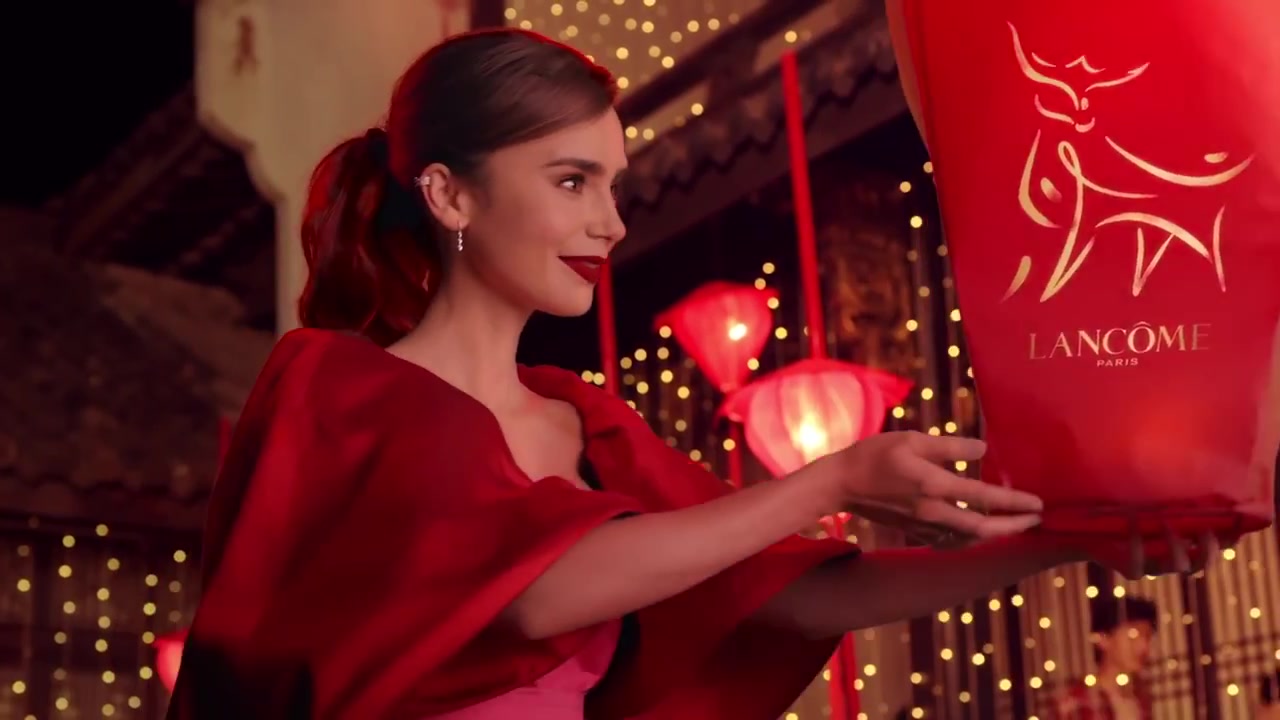 Reset_for_a_Blooming_New_Year_with_Lily_Collins_032.jpg