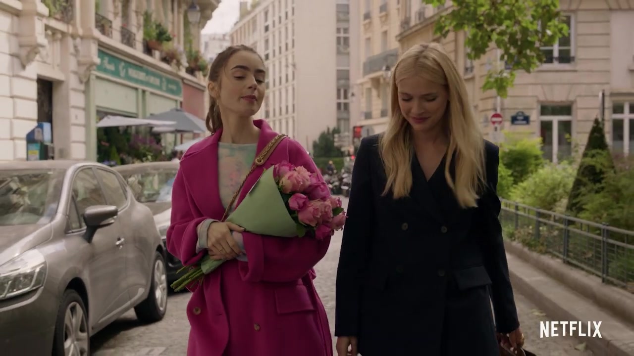 Emily_in_Paris___Official_Teaser__056.jpg Emily_in_Paris___Official_Teaser__056.jpg