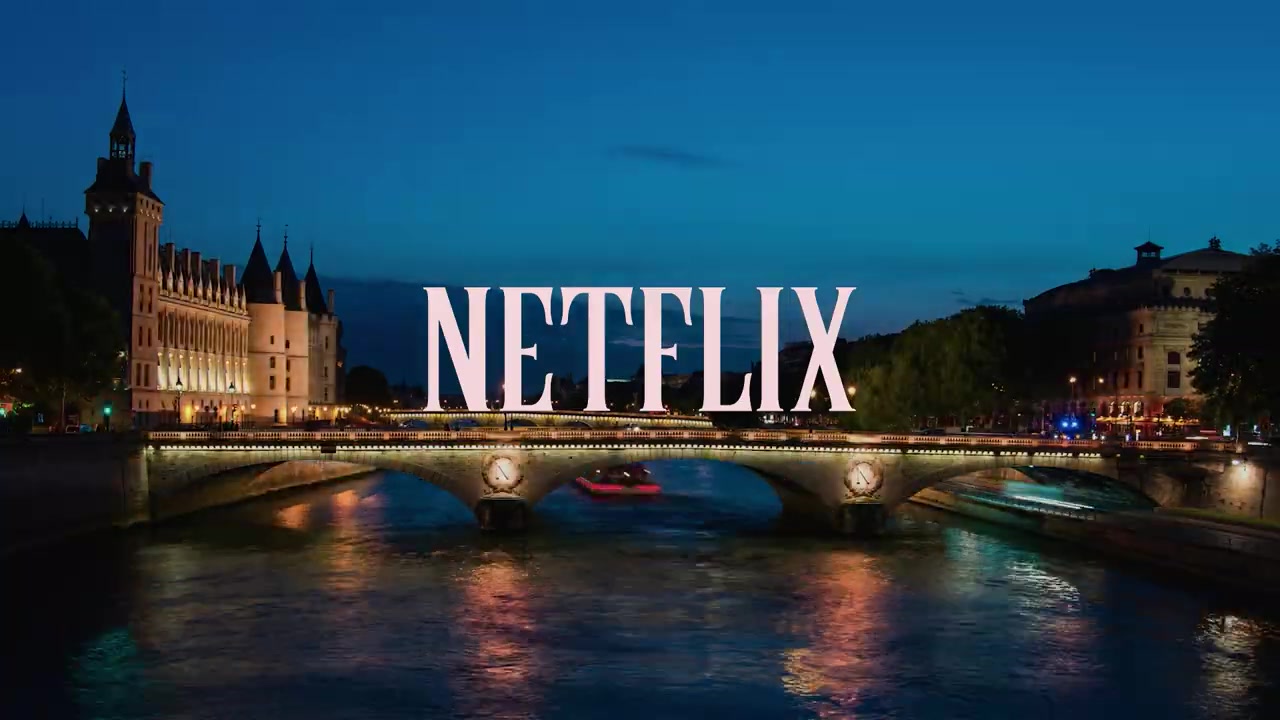Emily_in_Paris___Official_Teaser__085.jpg