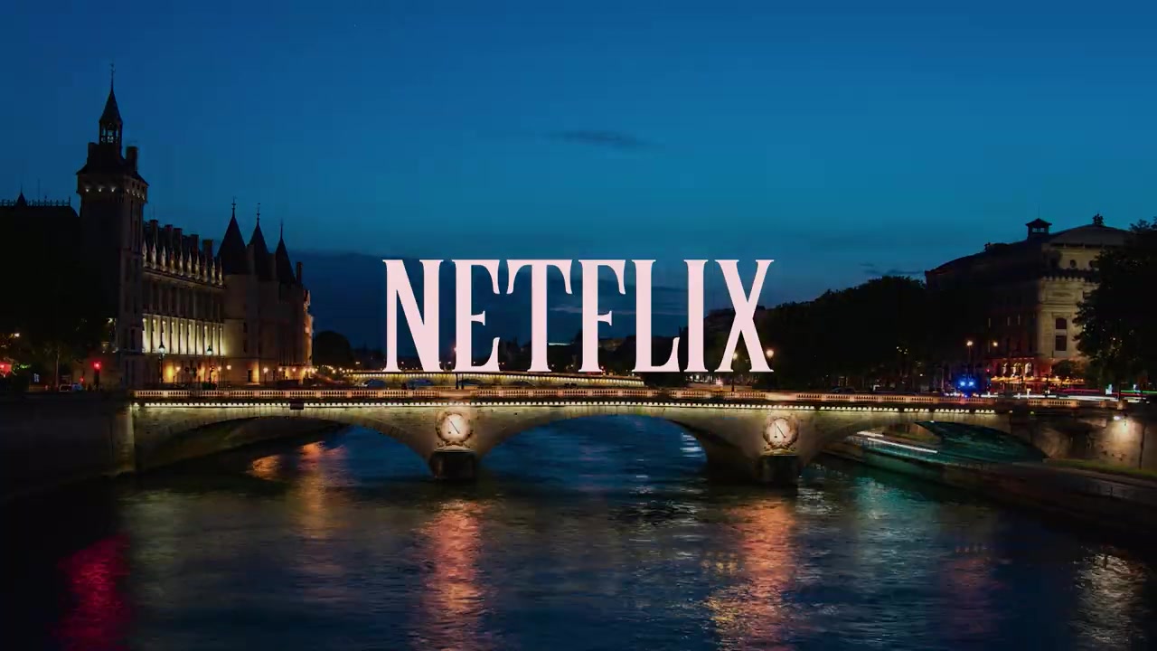 Emily_in_Paris___Official_Teaser__086.jpg