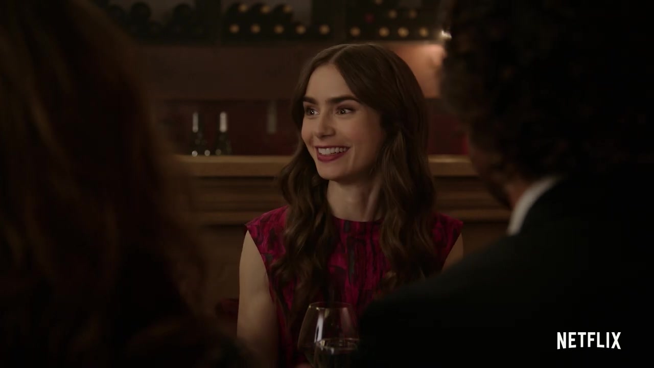 Emily_in_Paris___Official_Teaser__143.jpg