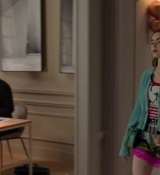 Emily_in_Paris___Official_Teaser__058.jpg