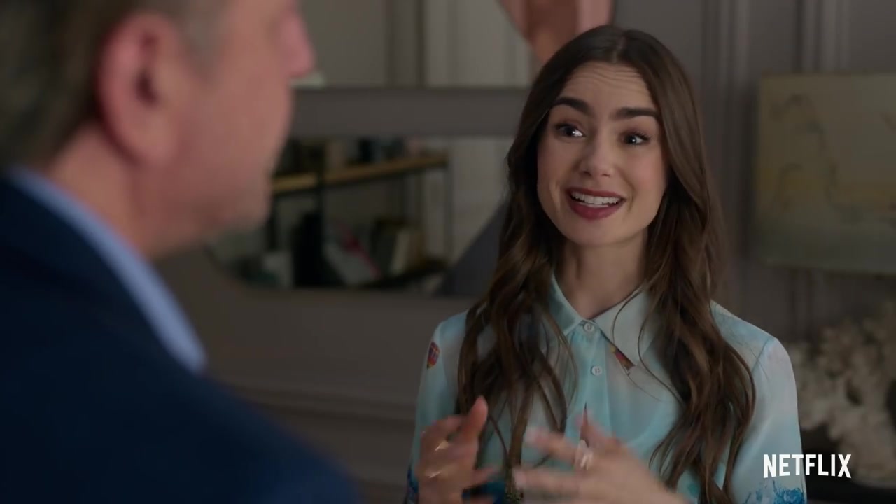 Emily_in_Paris_-_Official_Trailer_-_Netflix_115.jpg