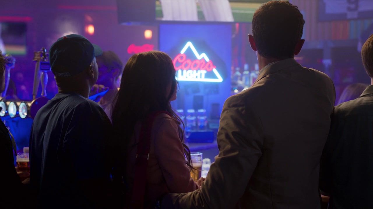 Emily_in_Paris_S01E01_Emily_in_Paris_720p_NF_WEB-DL_DDP5_1_x264-BTN_0251.jpg Emily_in_Paris_S01E01_Emily_in_Paris_720p_NF_WEB-DL_DDP5_1_x264-BTN_0251.jpg