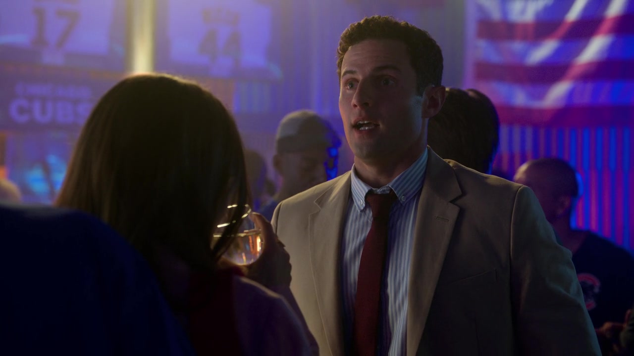 Emily_in_Paris_S01E01_Emily_in_Paris_720p_NF_WEB-DL_DDP5_1_x264-BTN_0338.jpg