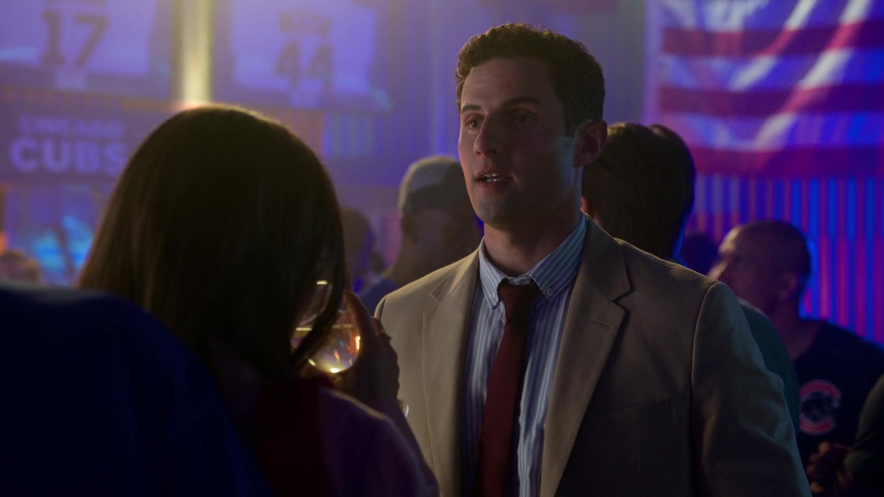 Emily_in_Paris_S01E01_Emily_in_Paris_720p_NF_WEB-DL_DDP5_1_x264-BTN_0340.jpg