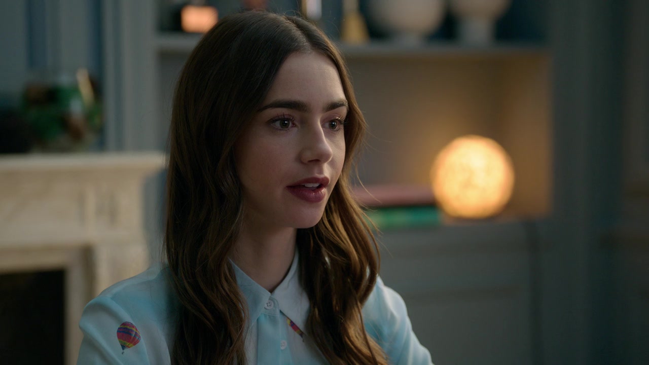 Emily_in_Paris_S01E01_Emily_in_Paris_720p_NF_WEB-DL_DDP5_1_x264-BTN_1171.jpg