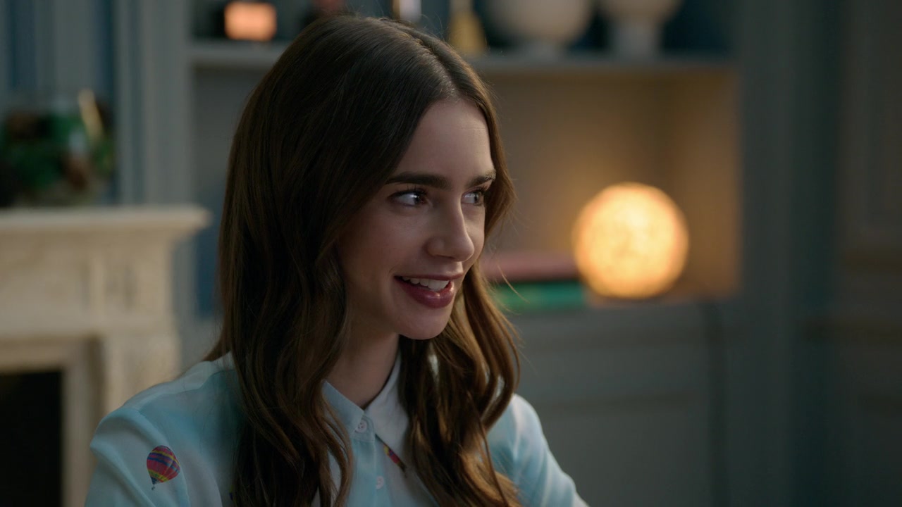 Emily_in_Paris_S01E01_Emily_in_Paris_720p_NF_WEB-DL_DDP5_1_x264-BTN_1208.jpg