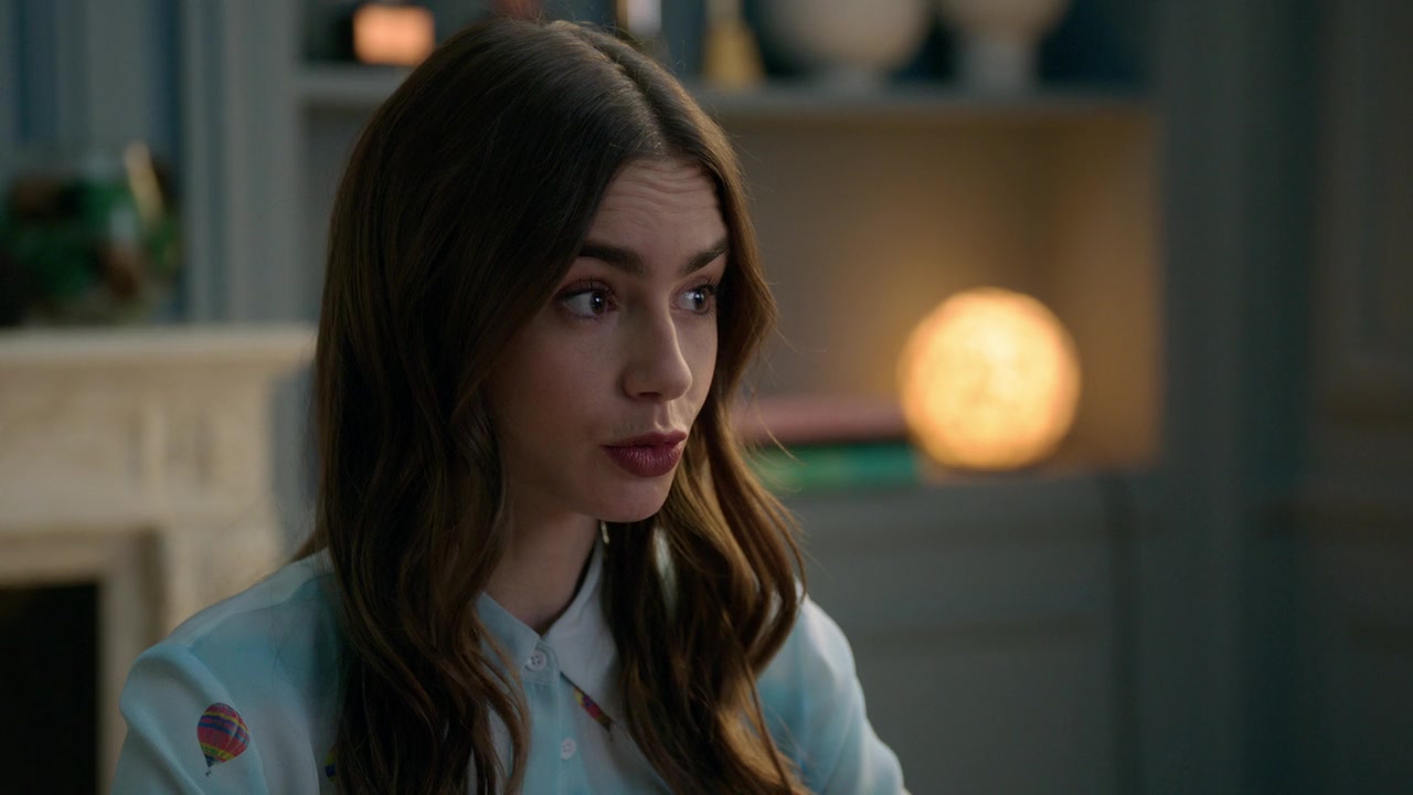 Emily_in_Paris_S01E01_Emily_in_Paris_720p_NF_WEB-DL_DDP5_1_x264-BTN_1239.jpg