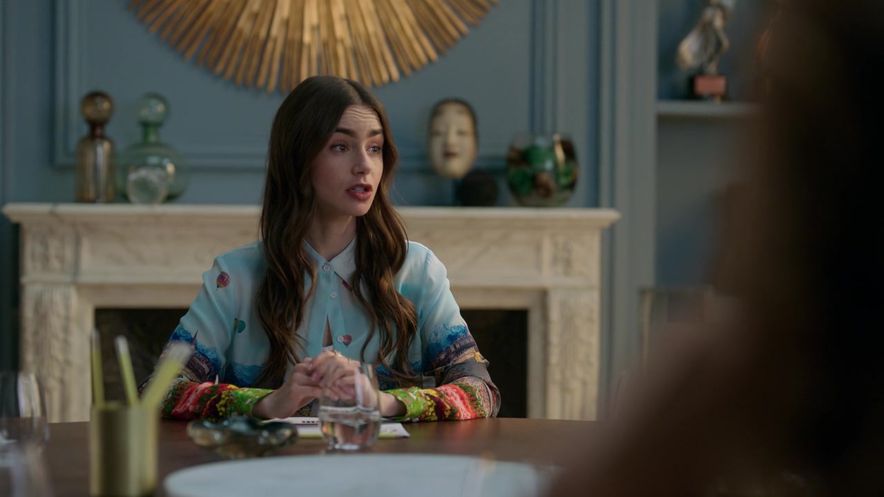 Emily_in_Paris_S01E01_Emily_in_Paris_720p_NF_WEB-DL_DDP5_1_x264-BTN_1256.jpg Emily_in_Paris_S01E01_Emily_in_Paris_720p_NF_WEB-DL_DDP5_1_x264-BTN_1256.jpg