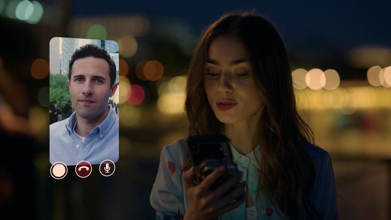 Emily_in_Paris_S01E01_Emily_in_Paris_720p_NF_WEB-DL_DDP5_1_x264-BTN_1385.jpg