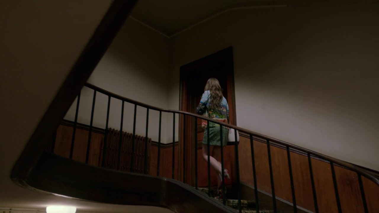 Emily_in_Paris_S01E01_Emily_in_Paris_720p_NF_WEB-DL_DDP5_1_x264-BTN_1474.jpg Emily_in_Paris_S01E01_Emily_in_Paris_720p_NF_WEB-DL_DDP5_1_x264-BTN_1474.jpg