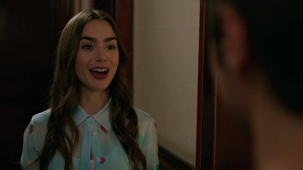 Emily_in_Paris_S01E01_Emily_in_Paris_720p_NF_WEB-DL_DDP5_1_x264-BTN_1517.jpg Emily_in_Paris_S01E01_Emily_in_Paris_720p_NF_WEB-DL_DDP5_1_x264-BTN_1517.jpg