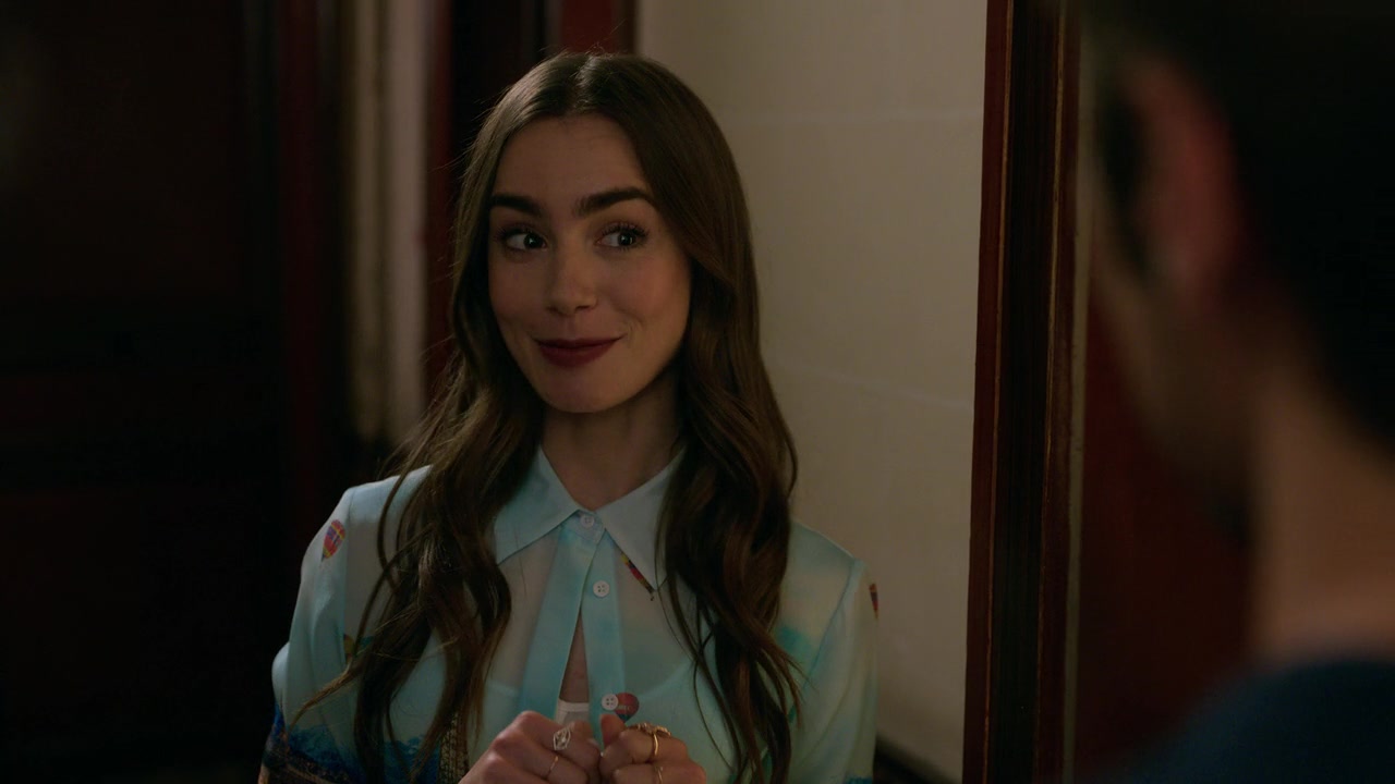 Emily_in_Paris_S01E01_Emily_in_Paris_720p_NF_WEB-DL_DDP5_1_x264-BTN_1536.jpg Emily_in_Paris_S01E01_Emily_in_Paris_720p_NF_WEB-DL_DDP5_1_x264-BTN_1536.jpg