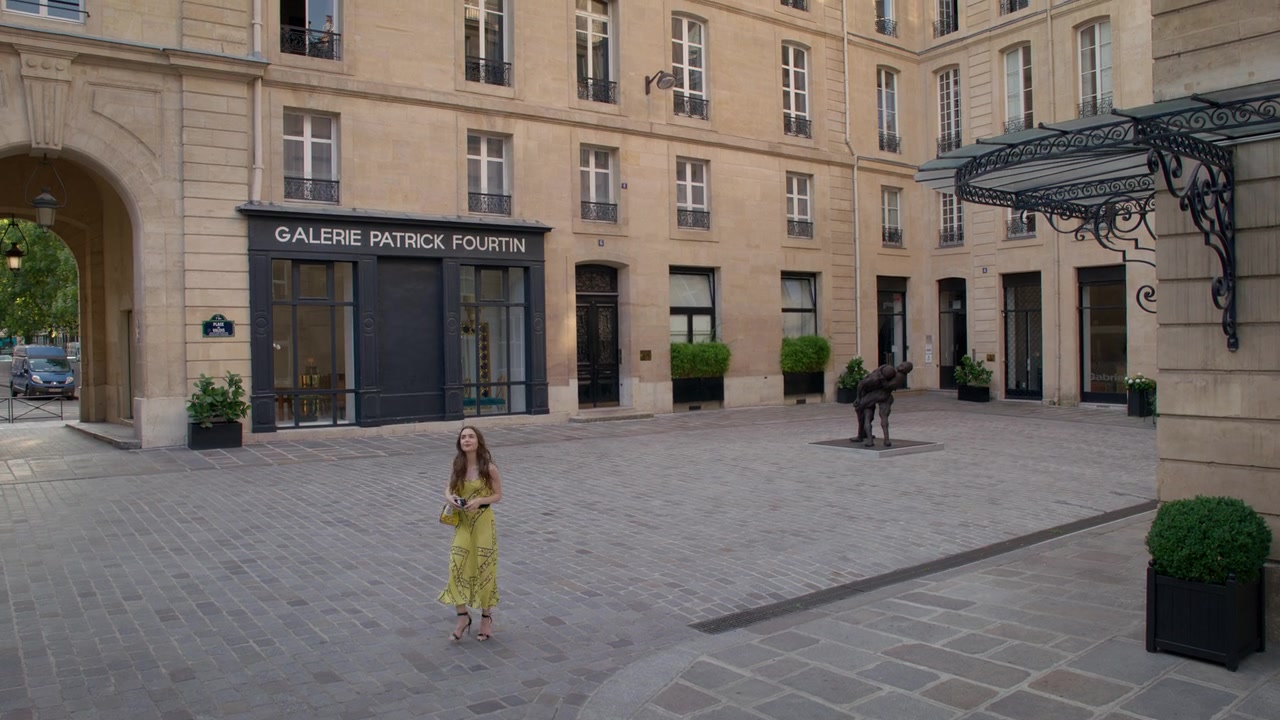 Emily_in_Paris_S01E01_Emily_in_Paris_720p_NF_WEB-DL_DDP5_1_x264-BTN_1688.jpg Emily_in_Paris_S01E01_Emily_in_Paris_720p_NF_WEB-DL_DDP5_1_x264-BTN_1688.jpg