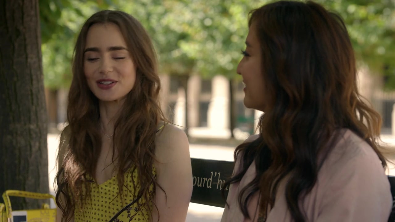 Emily_in_Paris_S01E01_Emily_in_Paris_720p_NF_WEB-DL_DDP5_1_x264-BTN_2052.jpg