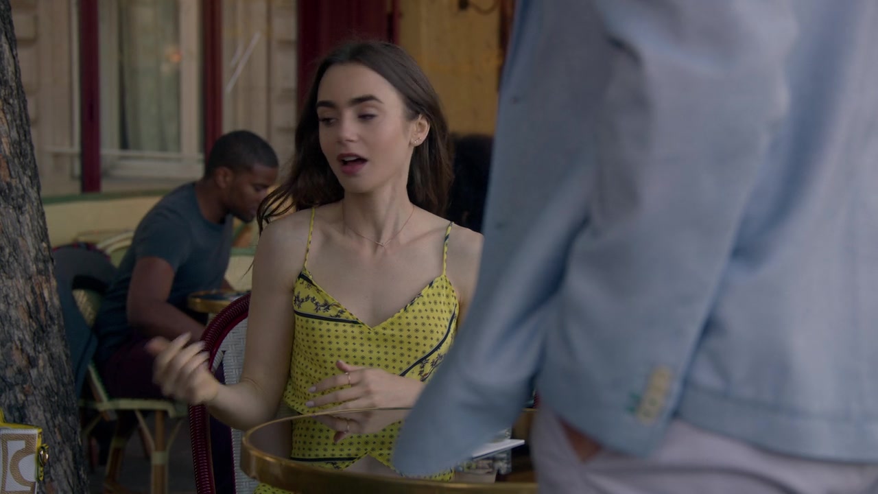 Emily_in_Paris_S01E01_Emily_in_Paris_720p_NF_WEB-DL_DDP5_1_x264-BTN_2267.jpg Emily_in_Paris_S01E01_Emily_in_Paris_720p_NF_WEB-DL_DDP5_1_x264-BTN_2267.jpg