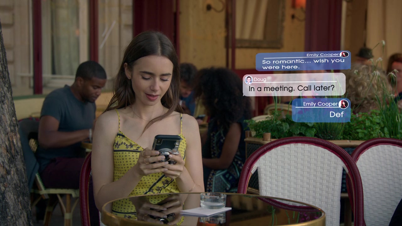 Emily_in_Paris_S01E01_Emily_in_Paris_720p_NF_WEB-DL_DDP5_1_x264-BTN_2304.jpg