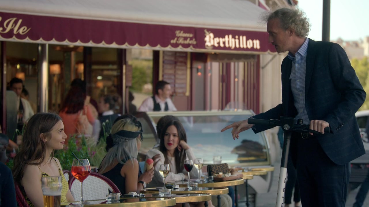 Emily_in_Paris_S01E01_Emily_in_Paris_720p_NF_WEB-DL_DDP5_1_x264-BTN_2351.jpg Emily_in_Paris_S01E01_Emily_in_Paris_720p_NF_WEB-DL_DDP5_1_x264-BTN_2351.jpg