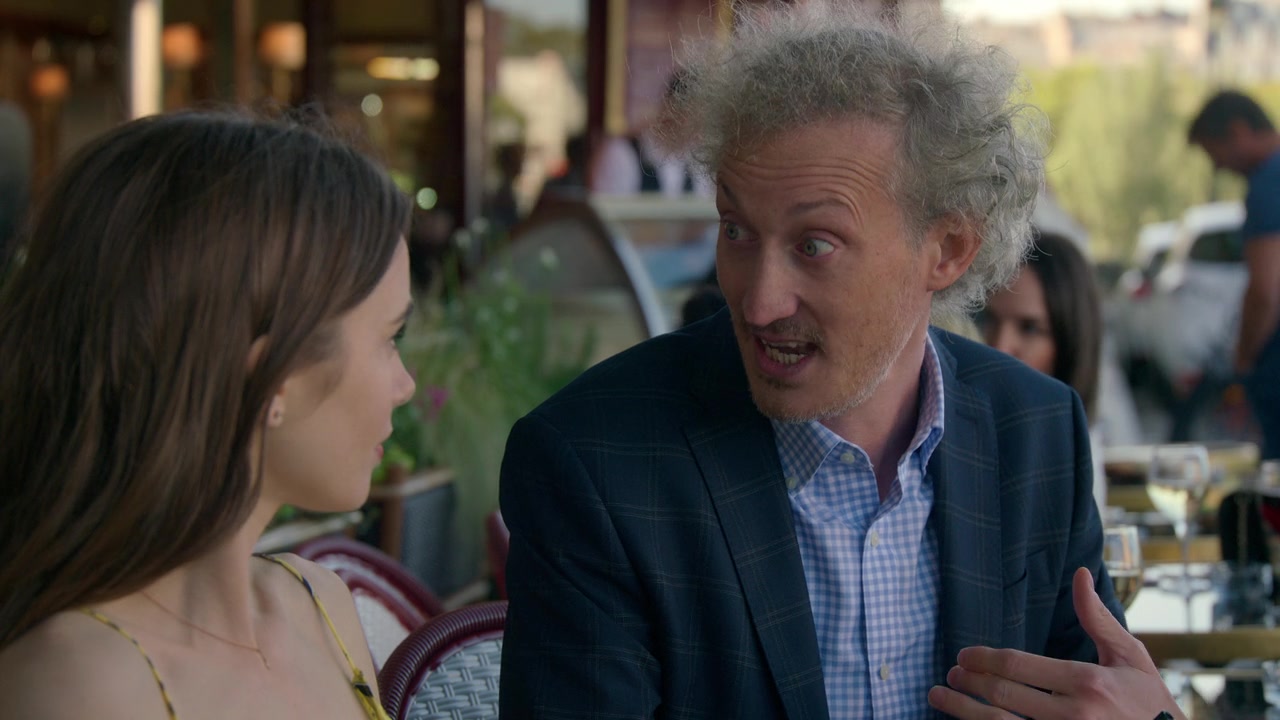 Emily_in_Paris_S01E01_Emily_in_Paris_720p_NF_WEB-DL_DDP5_1_x264-BTN_2433.jpg
