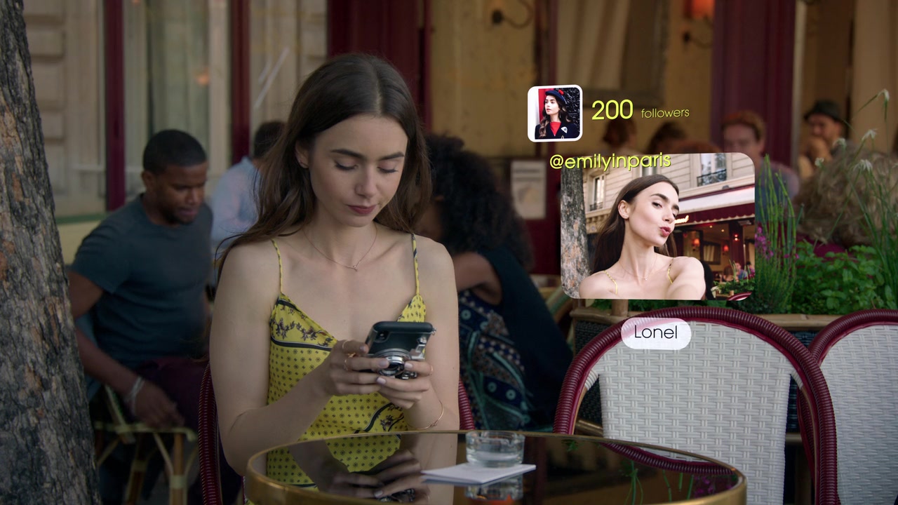 Emily_in_Paris_S01E01_Emily_in_Paris_720p_NF_WEB-DL_DDP5_1_x264-BTN_2543.jpg