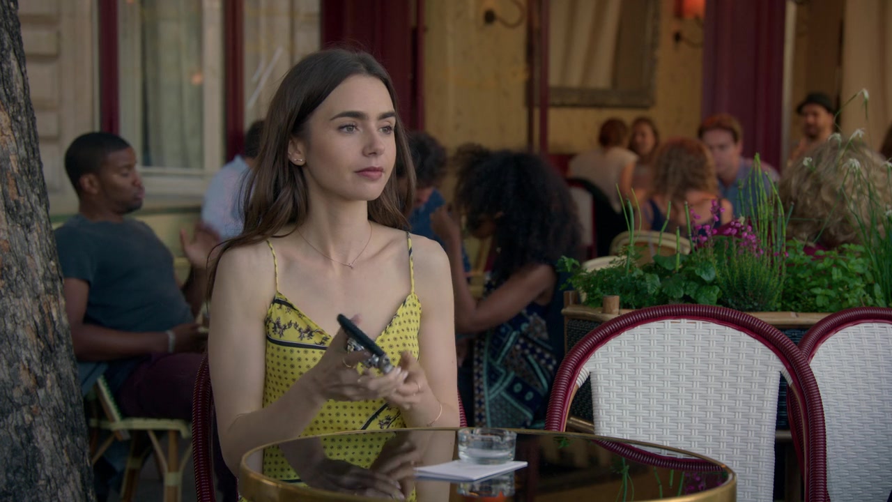 Emily_in_Paris_S01E01_Emily_in_Paris_720p_NF_WEB-DL_DDP5_1_x264-BTN_2560.jpg Emily_in_Paris_S01E01_Emily_in_Paris_720p_NF_WEB-DL_DDP5_1_x264-BTN_2560.jpg