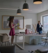 Emily_in_Paris_S01E01_Emily_in_Paris_720p_NF_WEB-DL_DDP5_1_x264-BTN_0090.jpg