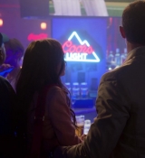 Emily_in_Paris_S01E01_Emily_in_Paris_720p_NF_WEB-DL_DDP5_1_x264-BTN_0251.jpg