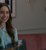 Emily_in_Paris_S01E01_Emily_in_Paris_720p_NF_WEB-DL_DDP5_1_x264-BTN_0872.jpg