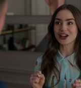 Emily_in_Paris_S01E01_Emily_in_Paris_720p_NF_WEB-DL_DDP5_1_x264-BTN_1020.jpg