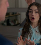 Emily_in_Paris_S01E01_Emily_in_Paris_720p_NF_WEB-DL_DDP5_1_x264-BTN_1121.jpg