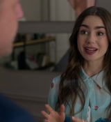 Emily_in_Paris_S01E01_Emily_in_Paris_720p_NF_WEB-DL_DDP5_1_x264-BTN_1122.jpg