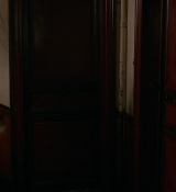 Emily_in_Paris_S01E01_Emily_in_Paris_720p_NF_WEB-DL_DDP5_1_x264-BTN_1567.jpg