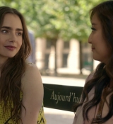 Emily_in_Paris_S01E01_Emily_in_Paris_720p_NF_WEB-DL_DDP5_1_x264-BTN_2002.jpg