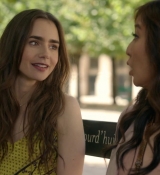 Emily_in_Paris_S01E01_Emily_in_Paris_720p_NF_WEB-DL_DDP5_1_x264-BTN_2005.jpg