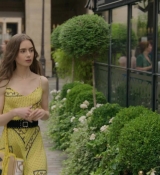 Emily_in_Paris_S01E01_Emily_in_Paris_720p_NF_WEB-DL_DDP5_1_x264-BTN_2105.jpg
