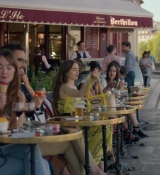Emily_in_Paris_S01E01_Emily_in_Paris_720p_NF_WEB-DL_DDP5_1_x264-BTN_2242.jpg