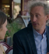 Emily_in_Paris_S01E01_Emily_in_Paris_720p_NF_WEB-DL_DDP5_1_x264-BTN_2418.jpg