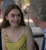 Emily_in_Paris_S01E01_Emily_in_Paris_720p_NF_WEB-DL_DDP5_1_x264-BTN_2454.jpg