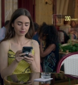 Emily_in_Paris_S01E01_Emily_in_Paris_720p_NF_WEB-DL_DDP5_1_x264-BTN_2558.jpg