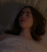 Emily_in_Paris_S01E01_Emily_in_Paris_720p_NF_WEB-DL_DDP5_1_x264-BTN_2717.jpg