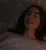 Emily_in_Paris_S01E01_Emily_in_Paris_720p_NF_WEB-DL_DDP5_1_x264-BTN_2722.jpg