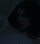Emily_in_Paris_S01E01_Emily_in_Paris_720p_NF_WEB-DL_DDP5_1_x264-BTN_2801.jpg