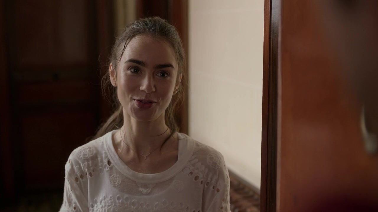 Emily_in_Paris_S01E02_Masculin_Feminin_720p_NF_WEB-DL_DDP5_1_x264-BTN_0067.jpg